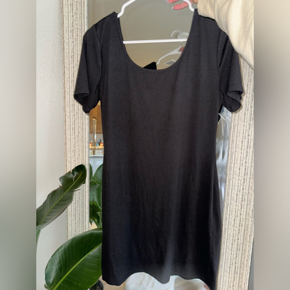Black Bodycon Short Sleeve Dress